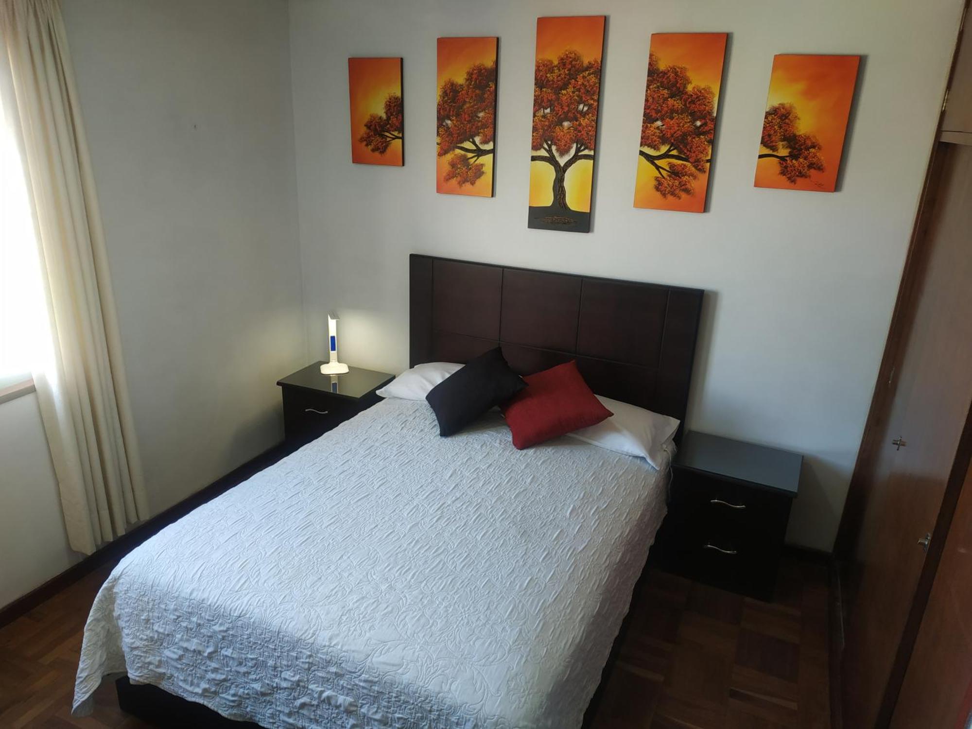 Piso 20a, Centrico, Cerca Embajada Americana, Teleferico, Malls, Vistas Panoramicas Y Seguro Apartamento La Paz