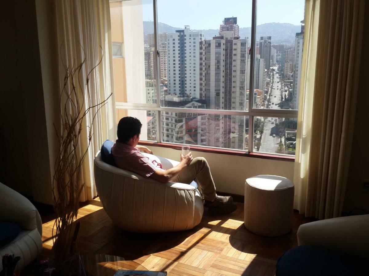 Piso 20a, Centrico, Cerca Embajada Americana, Teleferico, Malls, Vistas Panoramicas Y Seguro * La Paz